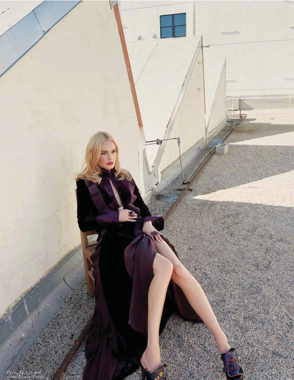 点击大图看下一张：凯特·波茨沃斯慵懒霸气时尚大片