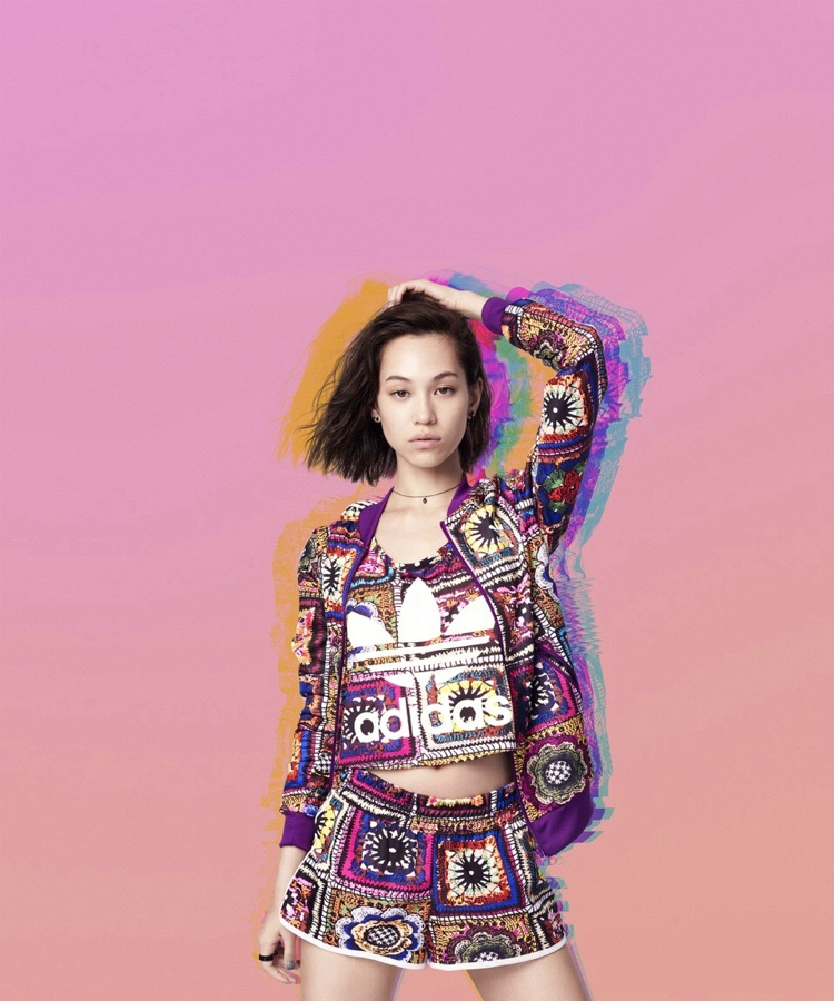 点击大图看下一张：水原希子adidas Originals潮装很酷炫