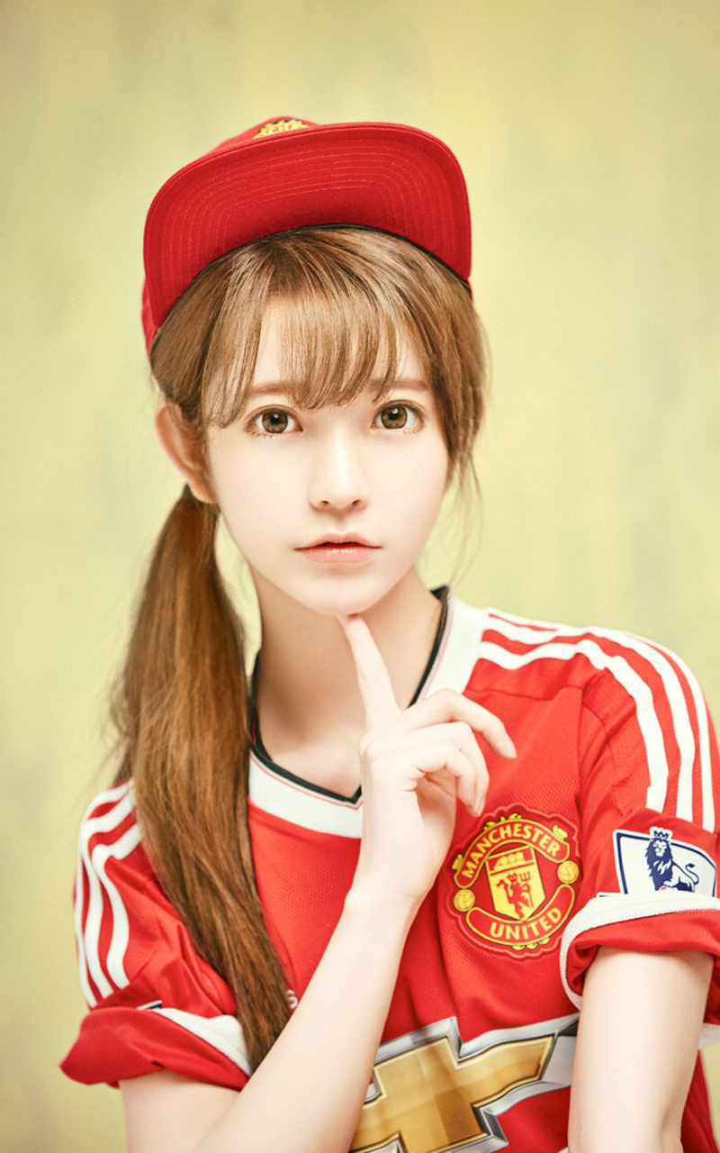 点击大图看下一张：韩国美女yurisa篮球服俏丽魅力写真