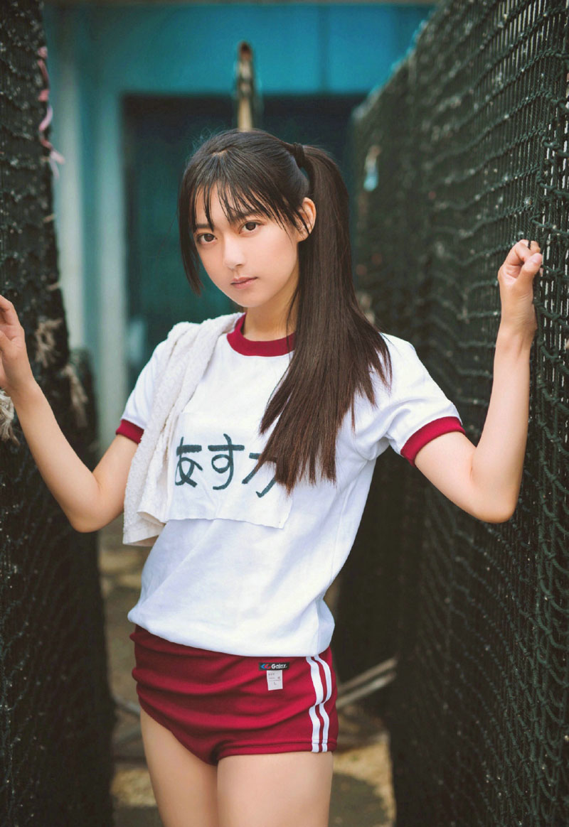 点击大图看下一张：日本清纯美女运动装年轻活力十足