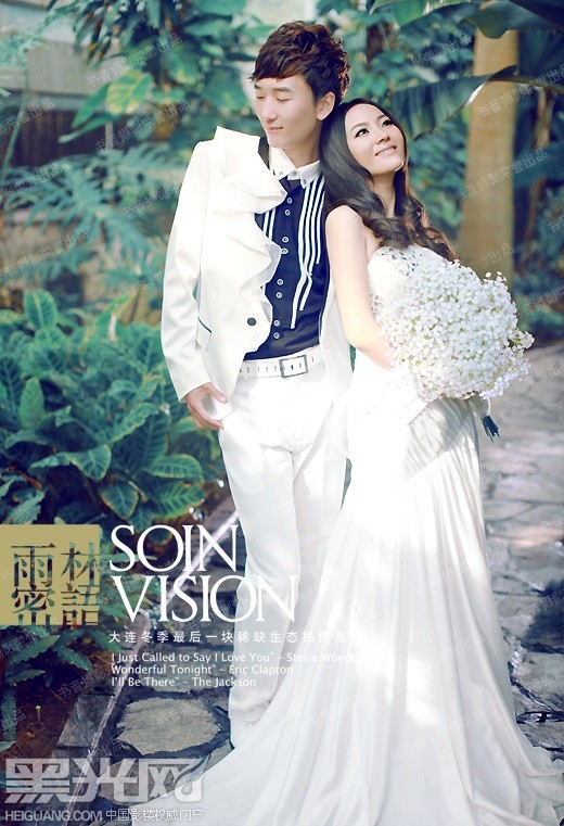 点击大图看下一张：热带雨林 婚纱摄影