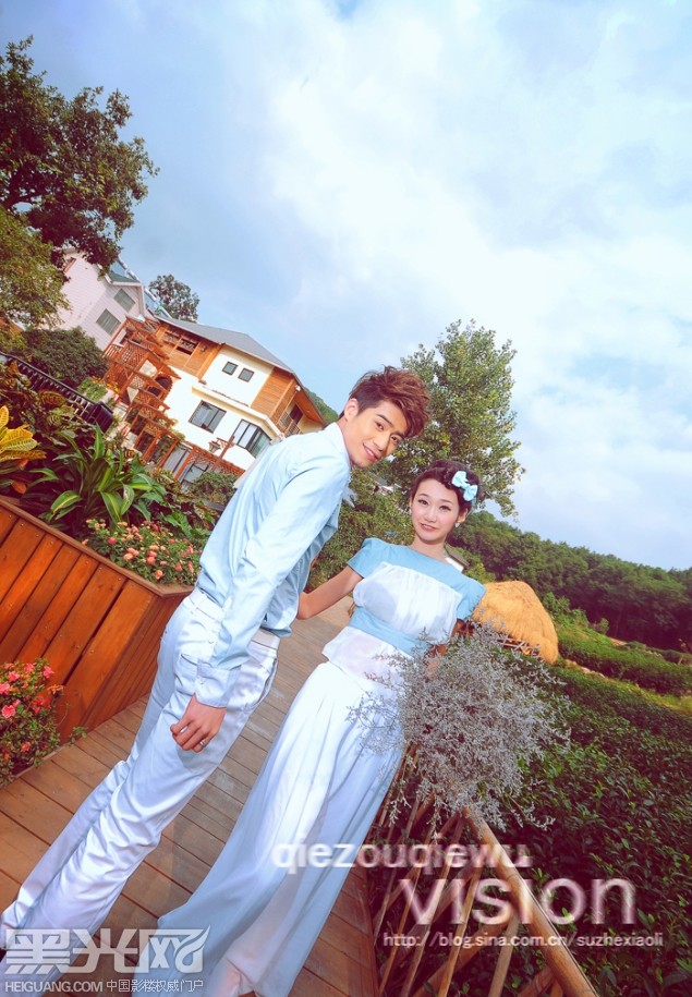 点击大图看下一张：春日田园 婚纱摄影