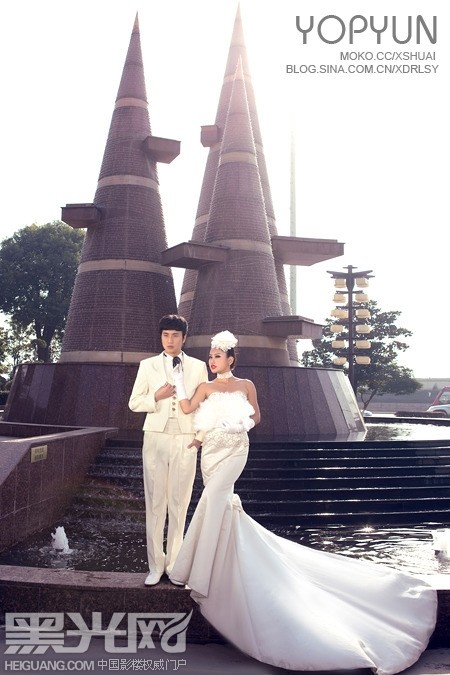 点击大图看下一张:神圣的爱 婚纱摄影