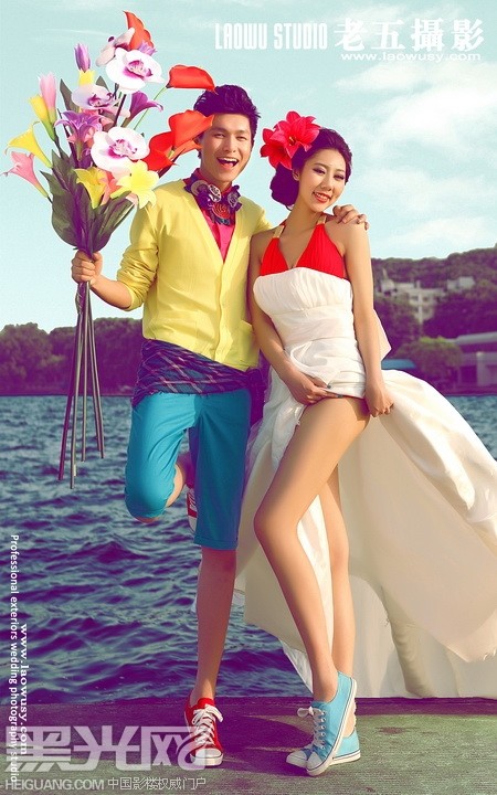 点击大图看下一张：夏·尤物 婚纱摄影