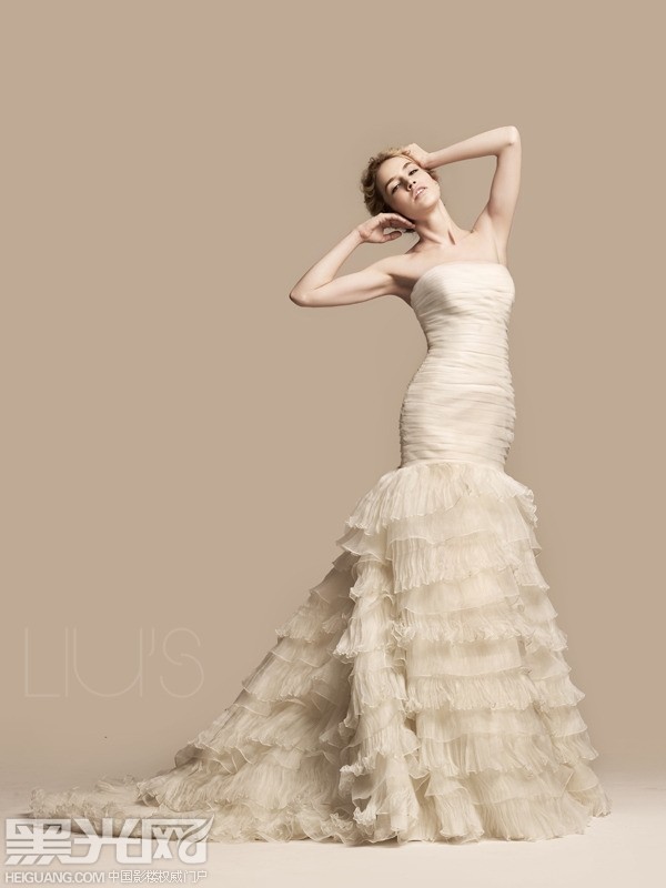 点击大图看下一张:唯美新娘 婚纱摄影