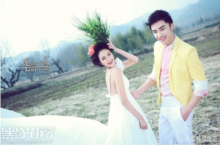 点击大图看下一张:爱在田野 婚纱摄影