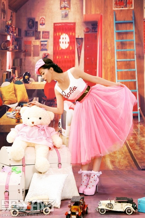 点击大图看下一张：少女时代Ⅱ 婚纱摄影