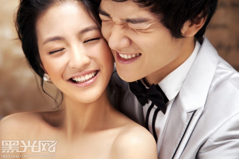 点击大图看下一张：我们的爱情小韩调 婚纱摄影