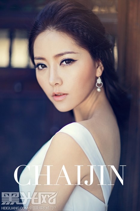 点击大图看下一张:心动约定 婚纱摄影