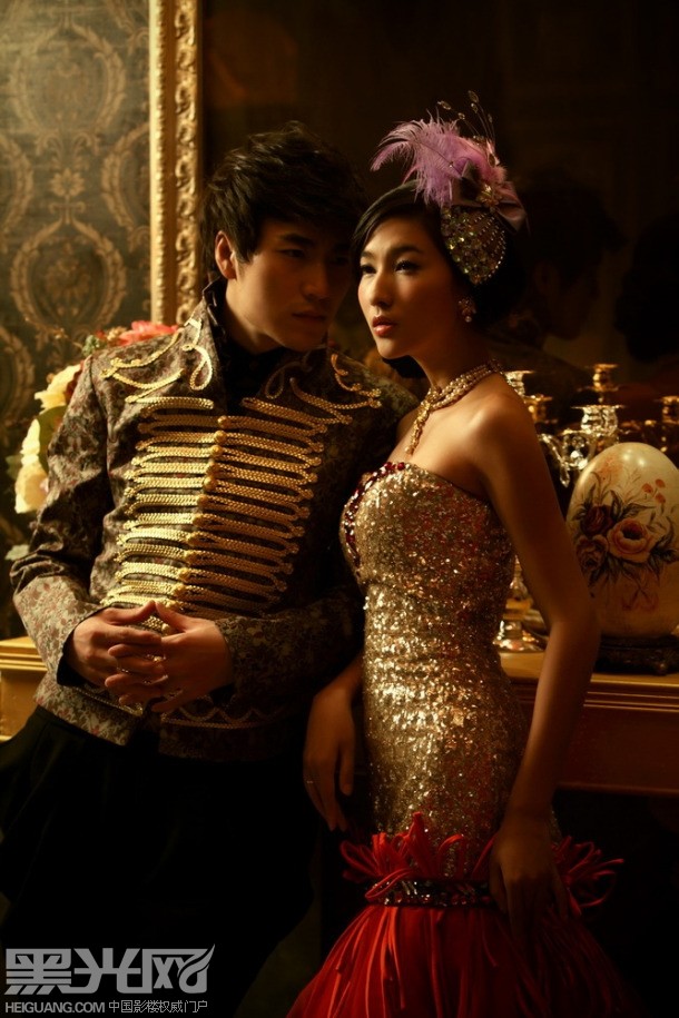 点击大图看下一张：塞纳维拉 婚纱摄影