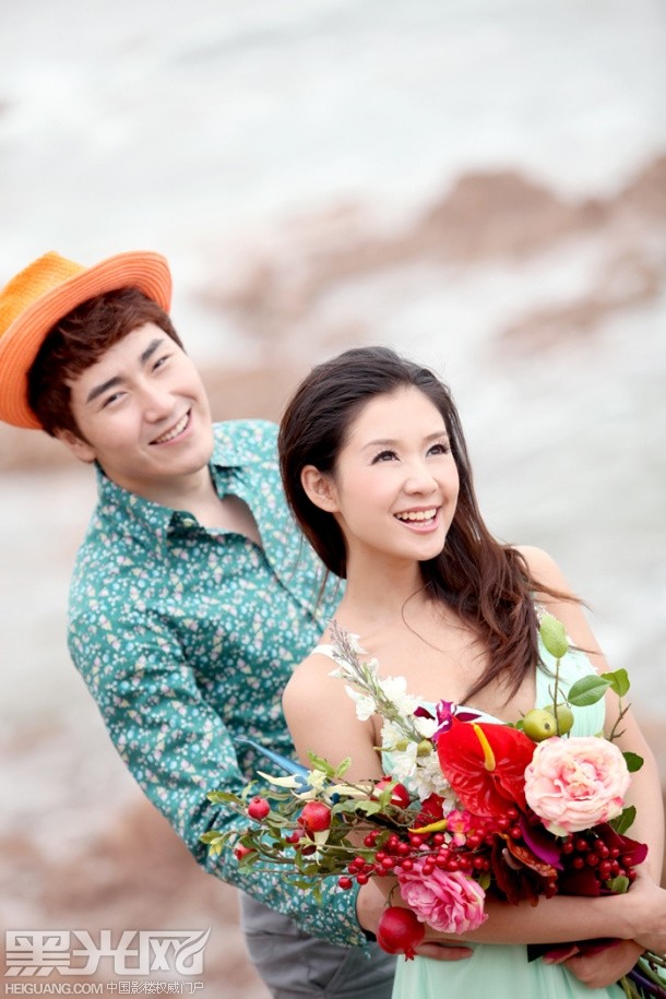 点击大图看下一张:爱.无限 婚纱摄影