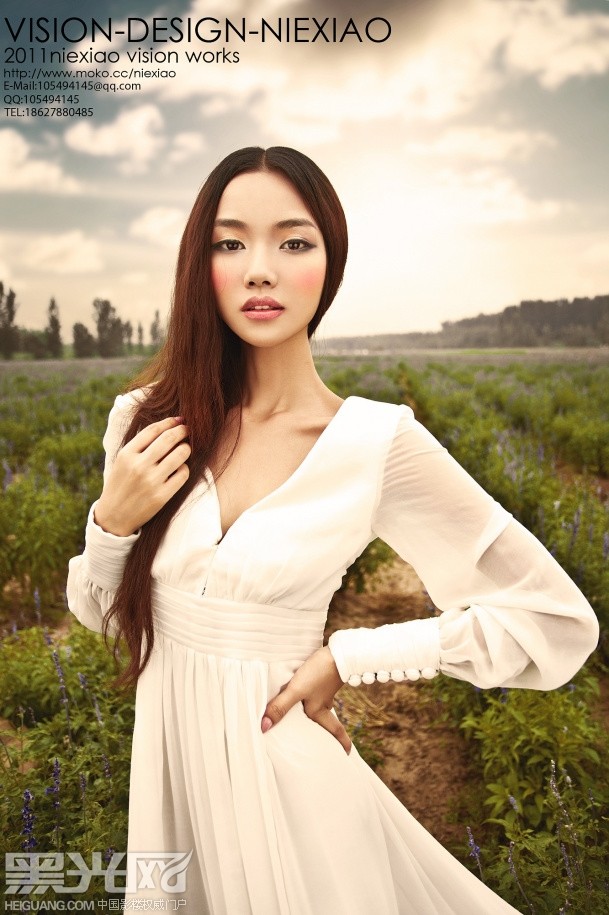 点击大图看下一张：布拉格广场 婚纱摄影