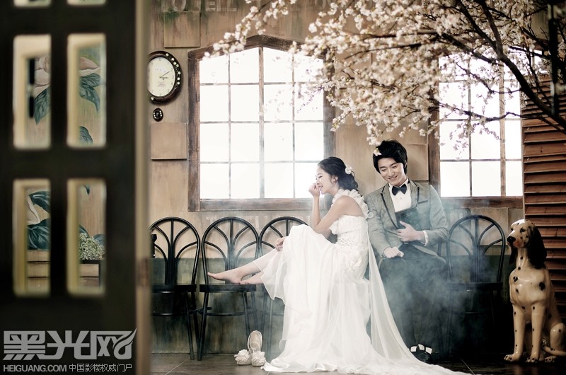 点击大图看下一张:花语 婚纱摄影