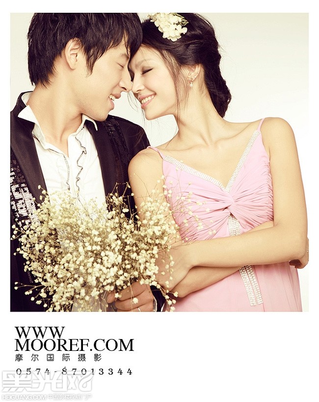 点击大图看下一张：幸福像花儿一样 婚纱摄影