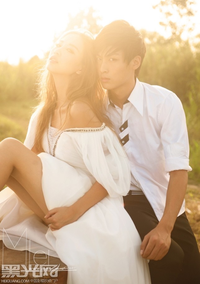 点击大图看下一张：纱 婚纱摄影