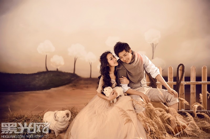 点击大图看下一张：青春牧歌 婚纱摄影