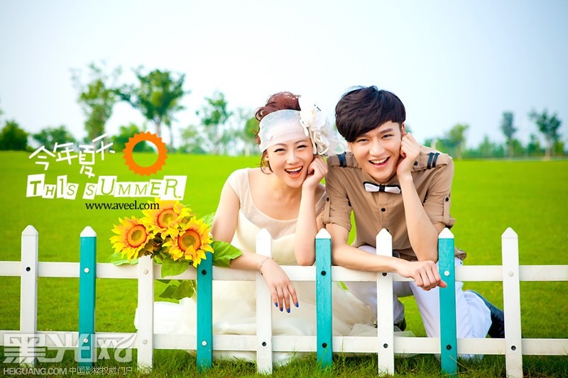 点击大图看下一张：今年夏天 婚纱摄影