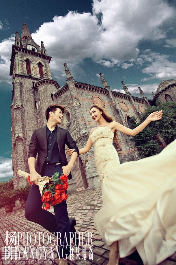 点击大图看下一张：嫁给我吧 婚纱摄影