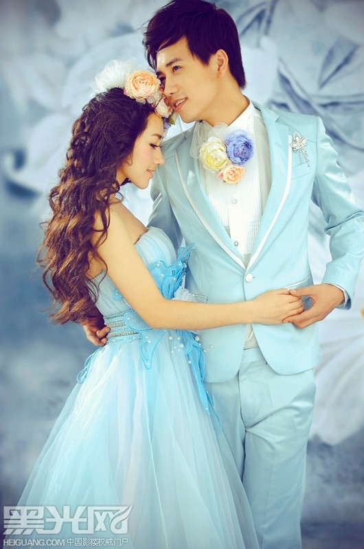 点击大图看下一张:郁兰香 婚纱摄影