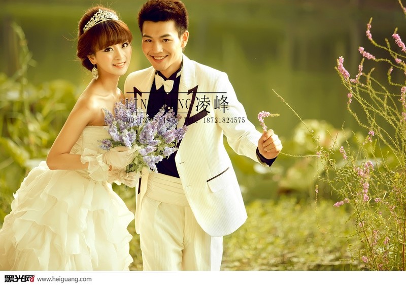 点击大图看下一张:曲照风荷 婚纱摄影