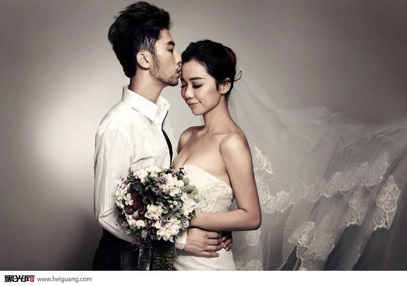 点击大图看下一张：My Love 婚纱摄影