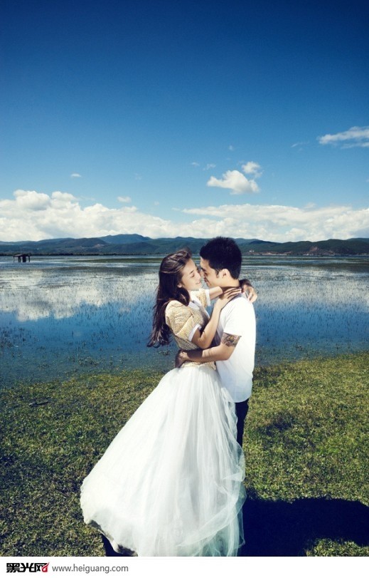 点击大图看下一张：丽江进行曲 婚纱摄影