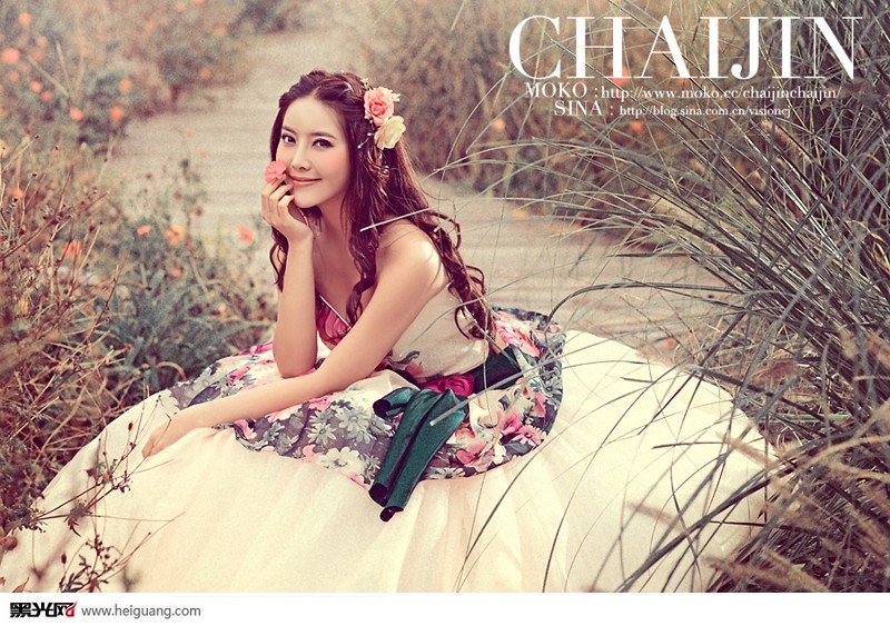 点击大图看下一张：深情依然 婚纱摄影