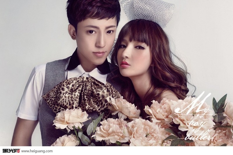 点击大图看下一张：我的男执事 婚纱摄影