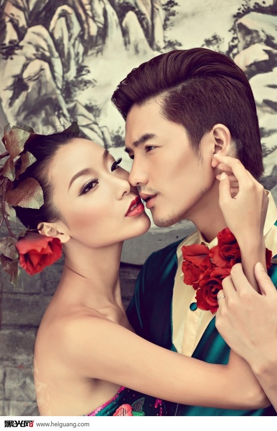 点击大图看下一张：风韵中国 婚纱摄影