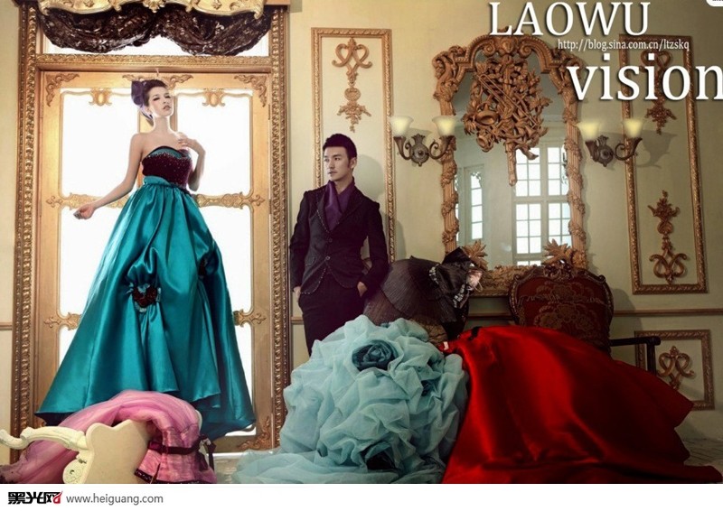 点击大图看下一张：歌俪娅的宫殿 婚纱摄影