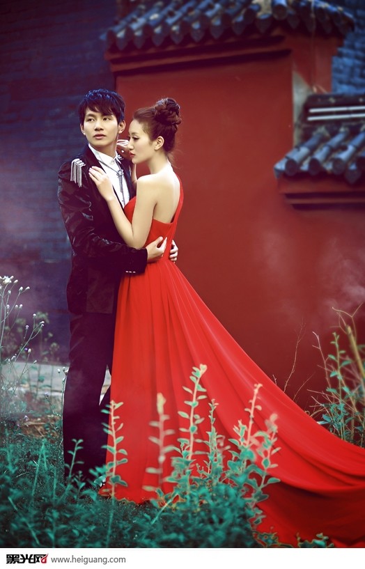 点击大图看下一张：红.映像 婚纱摄影