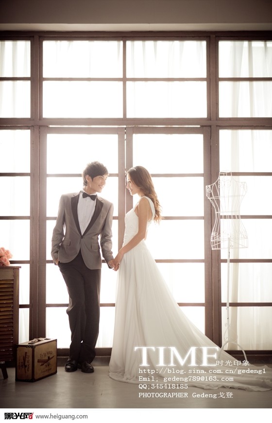 点击大图看下一张：爱体验 婚纱摄影