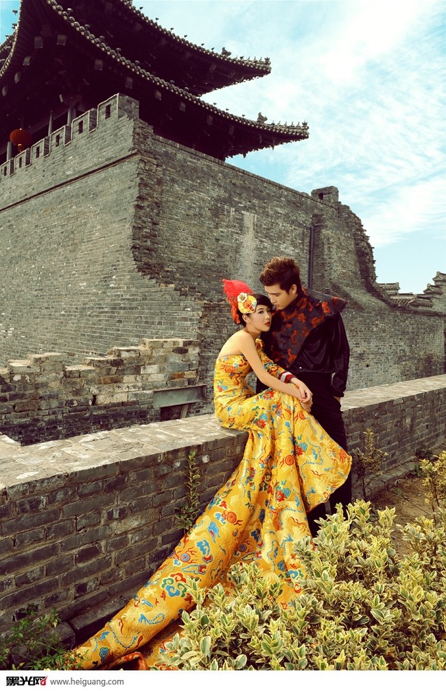 点击大图看下一张：龙吟 婚纱摄影