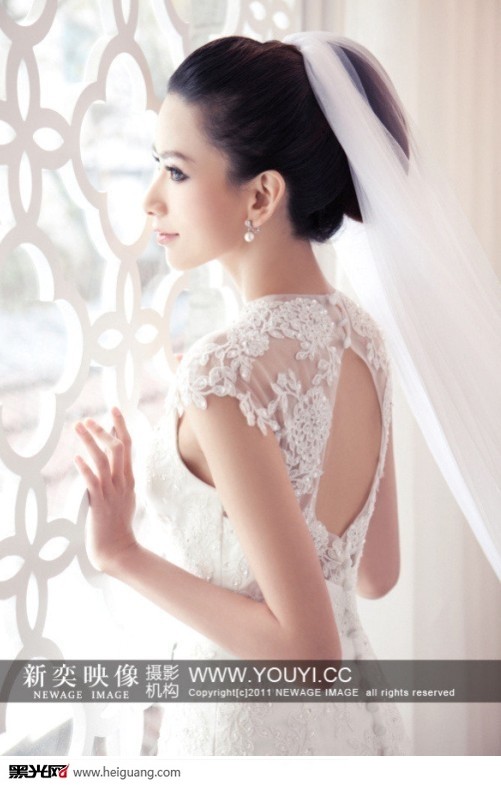 点击大图看下一张:一个人的婚纱 婚纱摄影