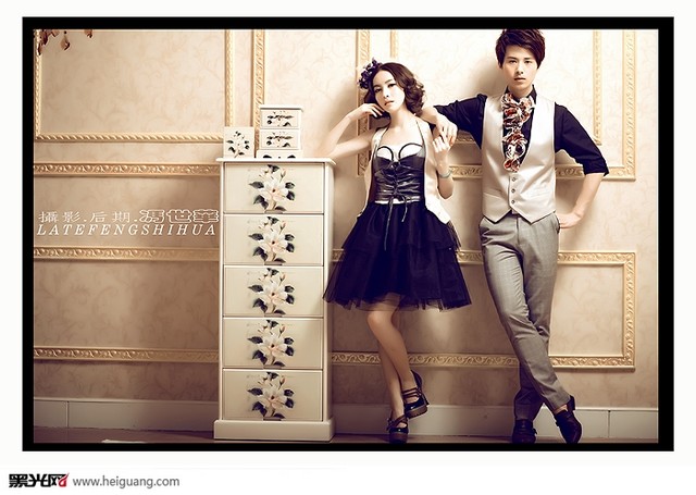 点击大图看下一张：爱的体验 婚纱摄影