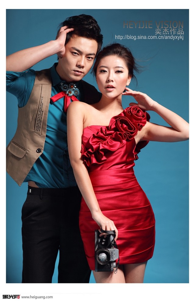 点击大图看下一张：酷影 婚纱摄影