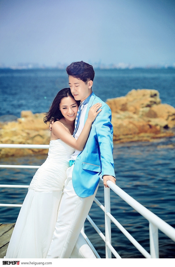 点击大图看下一张：码头 婚纱摄影