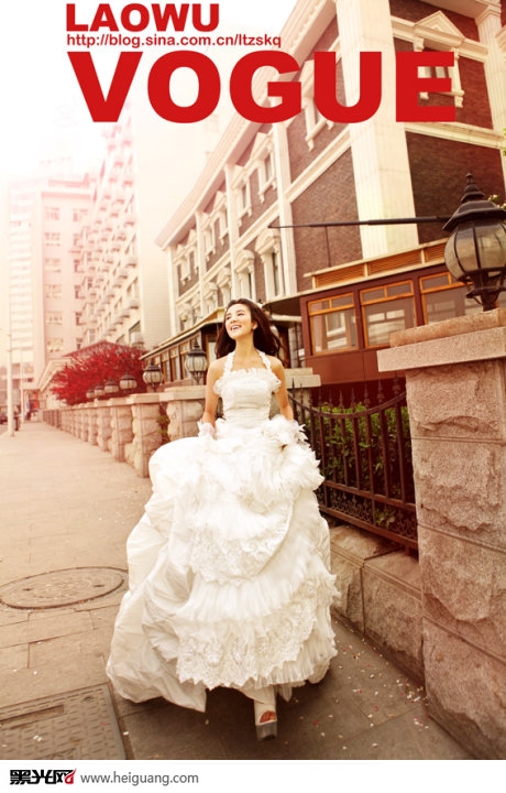 点击大图看下一张：happy mood spread 婚纱摄影