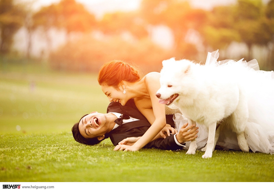 点击大图看下一张：summer 他她它 婚纱摄影