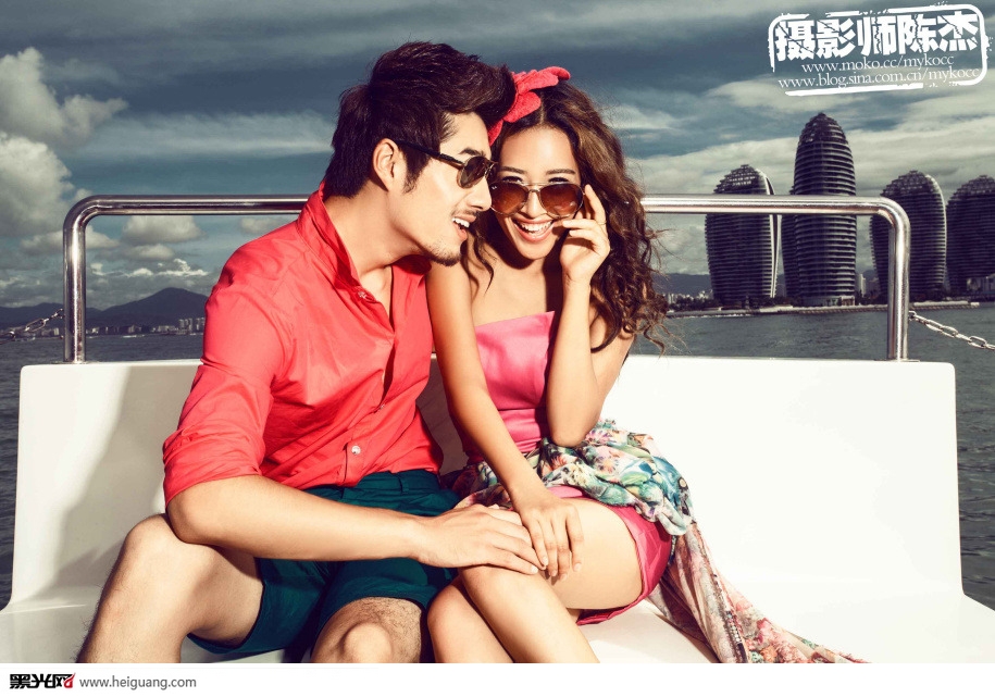 点击大图看下一张：海上游轮 婚纱摄影