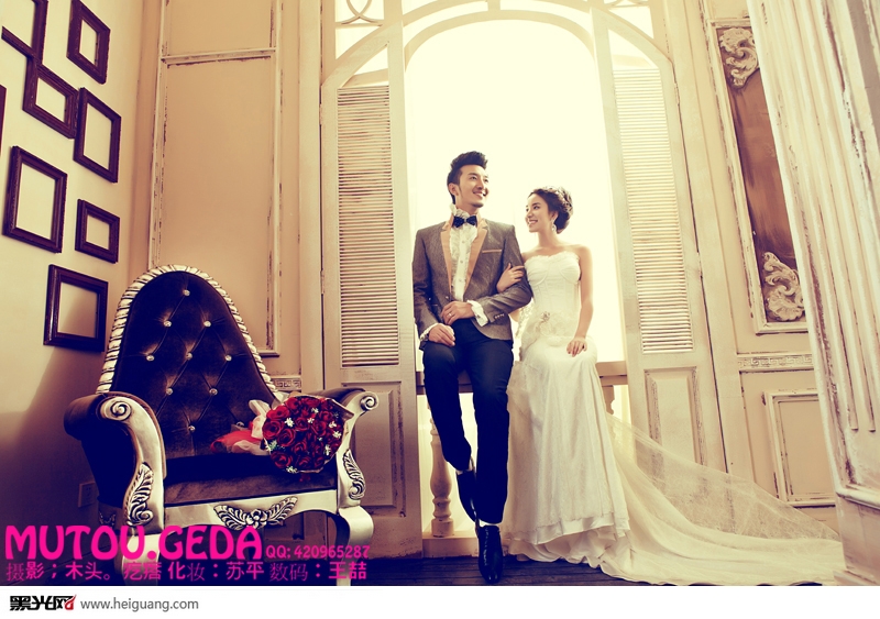 点击大图看下一张：公主嫁衣 婚纱摄影