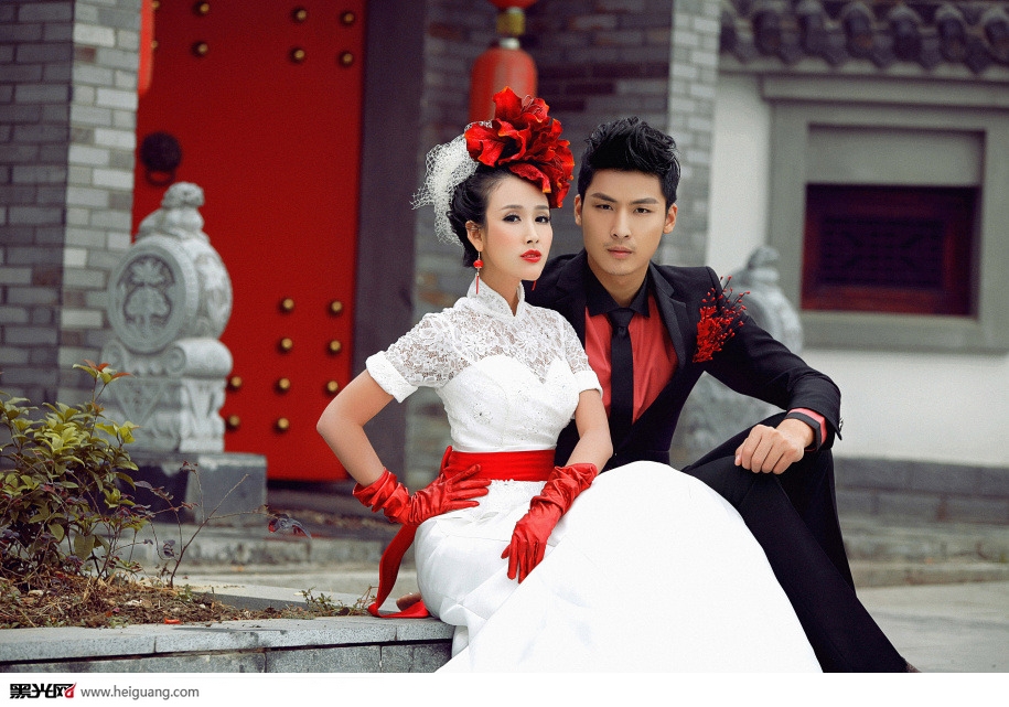 点击大图看下一张:仙桃新新娘 婚纱摄影