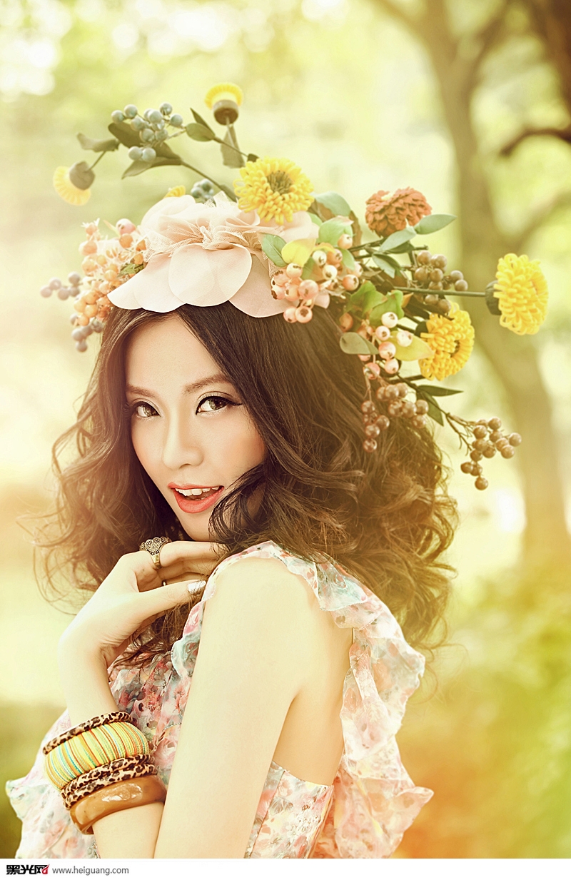 点击大图看下一张:花开半夏 婚纱摄影