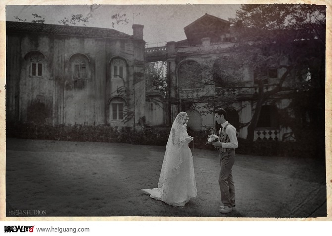 点击大图看下一张：1942，复古年代的婚礼 婚纱摄影