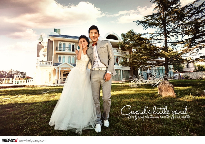 点击大图看下一张：幸福后院 婚纱摄影