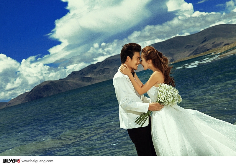 点击大图看下一张:油画 婚纱摄影