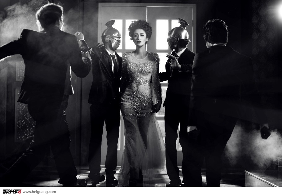 点击大图看下一张:To Follow 婚纱摄影