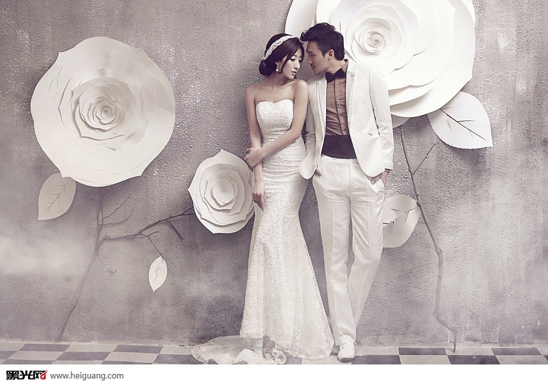 点击大图看下一张：花语 婚纱摄影
