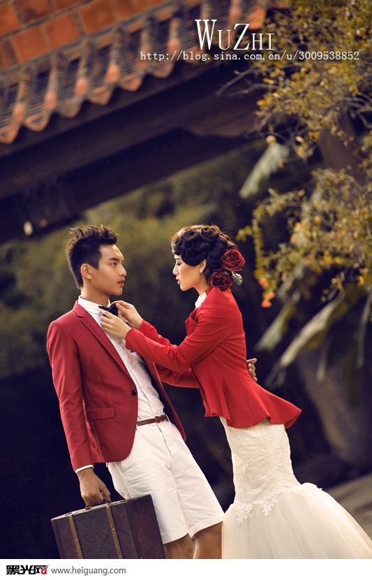 点击大图看下一张:红院印象 婚纱摄影