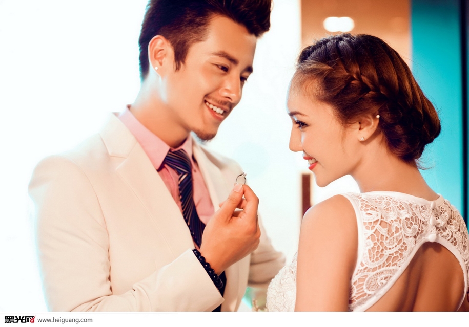 点击大图看下一张:香港夜景 婚纱摄影